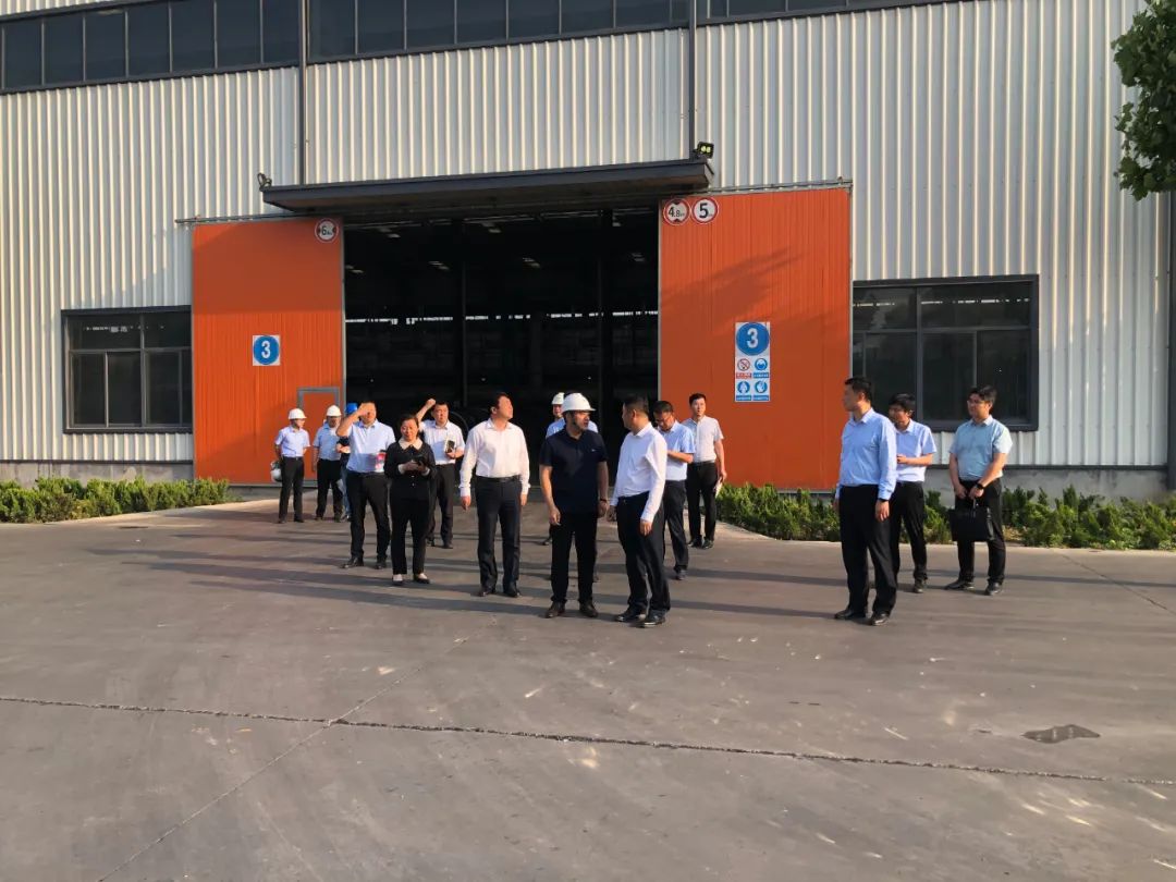 子夜无人免费观看