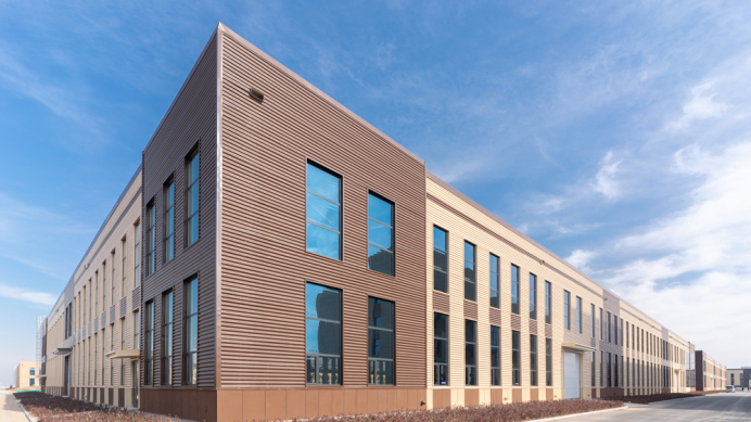 子夜无人免费观看