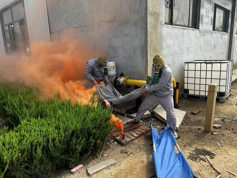 子夜无人免费观看